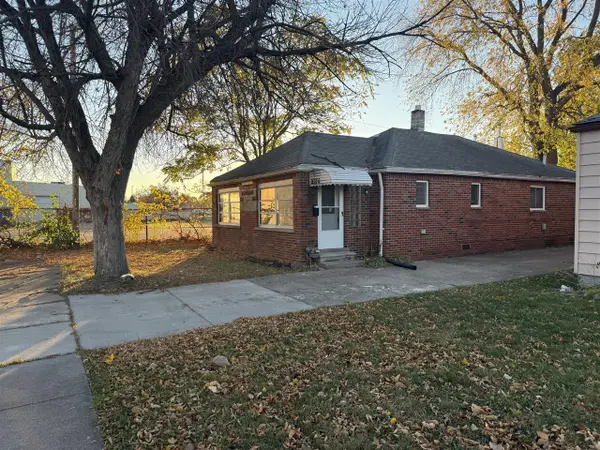 2216 Goulson, Warren, MI 48091