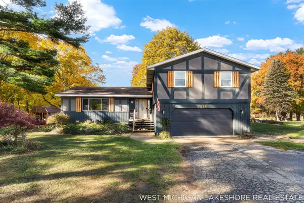 2210 S 58th, Fennville, MI 49408