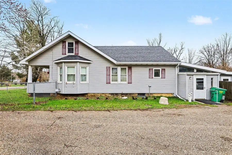 10595 Us Highway 31, Berrien Springs, MI 49103 - #3