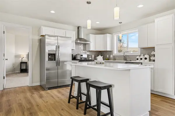 2821 14 Mile Rd, Sparta, MI 49345