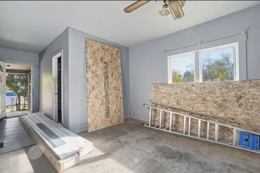 1096 Pearl, Benton Harbor, MI 49022 - #2