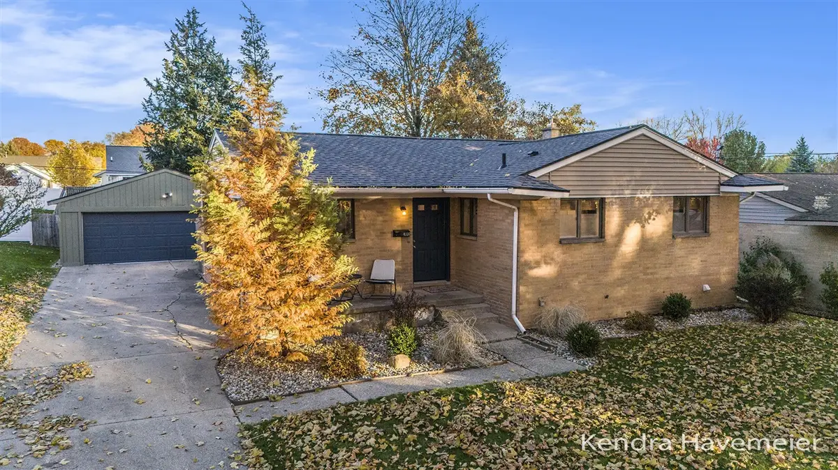 1666 Carlton, Grand Rapids, MI 49505 - #1