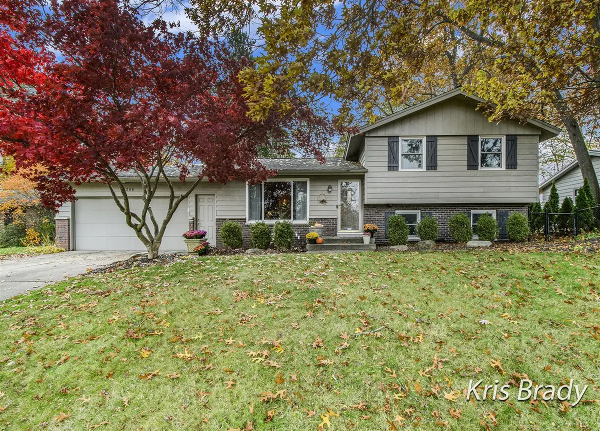 6206 Capitan, Grand Rapids, MI 49546 - #1