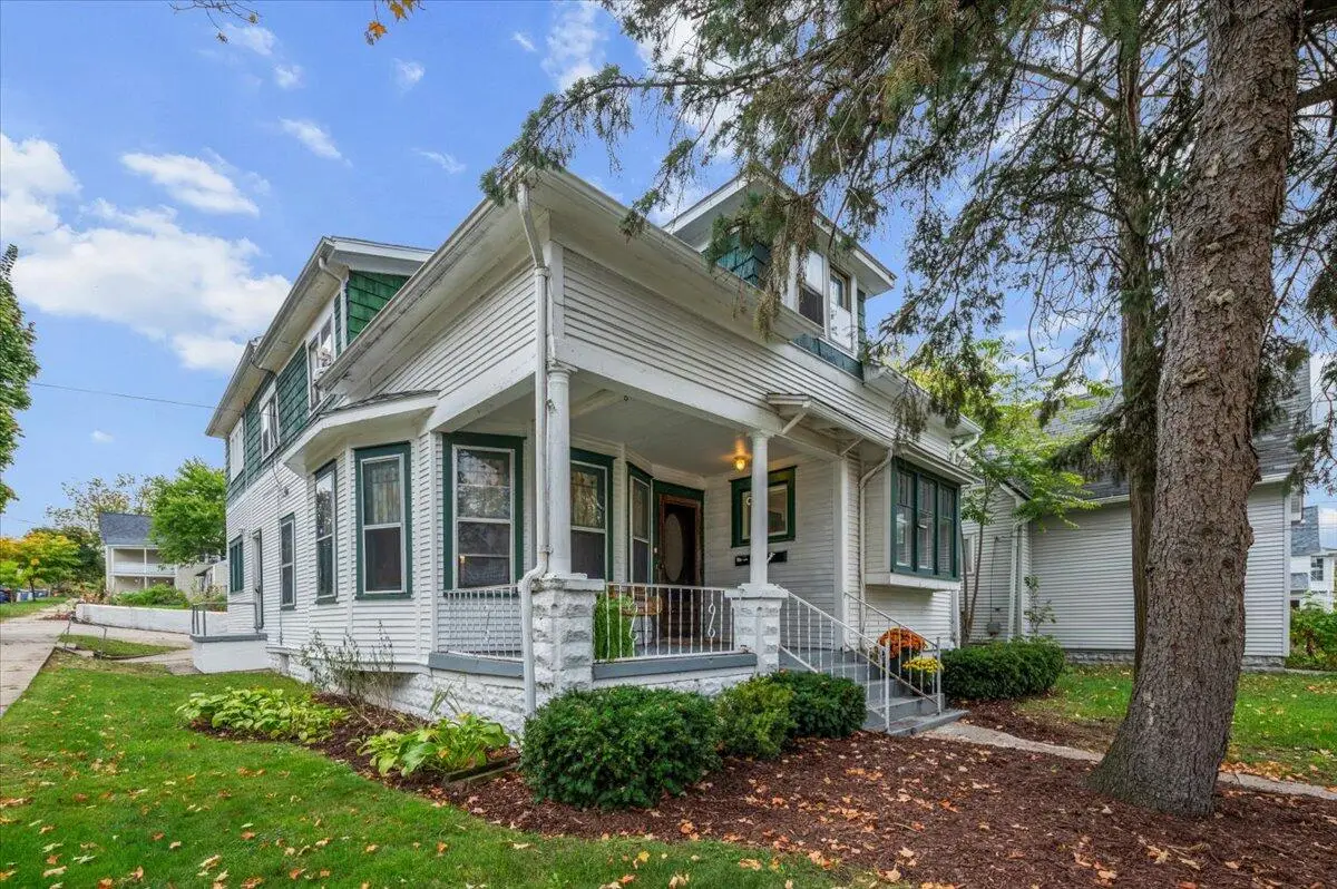 901 Baraga, Grand Rapids, MI 49503 - #1