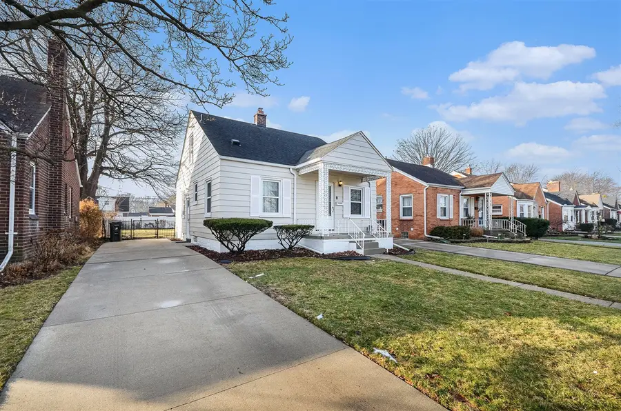 21824 Colony, Saint Clair Shores, MI 48080 - #3