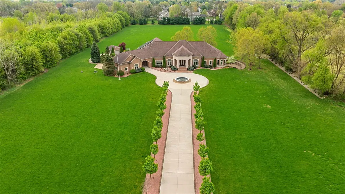 30217 Stratford, Niles, MI 49120 - #1