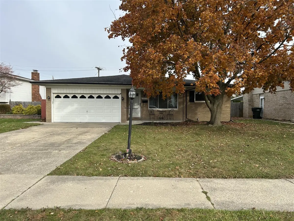 36870 Lodge, Sterling Heights, MI 48312 - #1