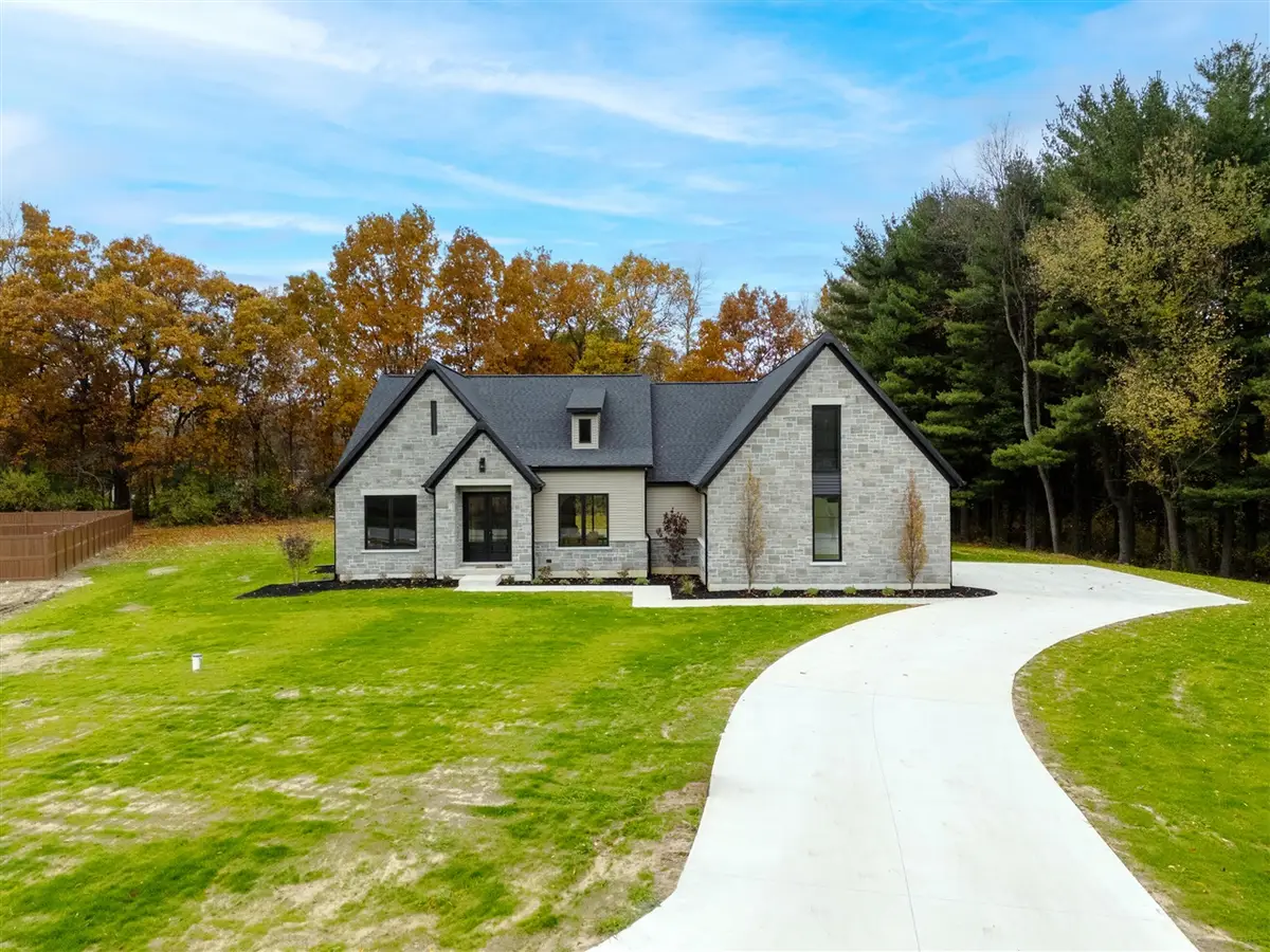 6219 Medinah, Kalamazoo, MI 49004 - #1