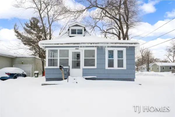 1061 E Forest, Muskegon, MI 49442