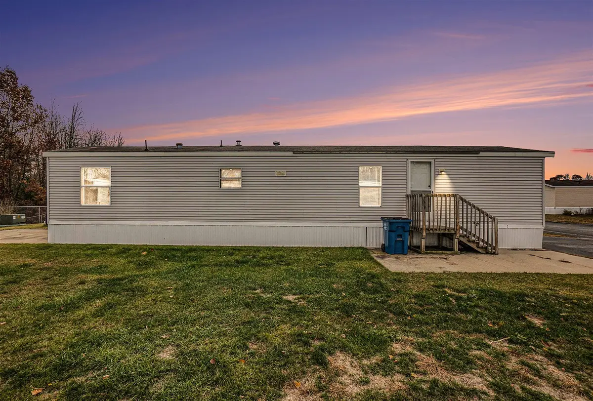 622 S Trout, Newaygo, MI 49337 - #1