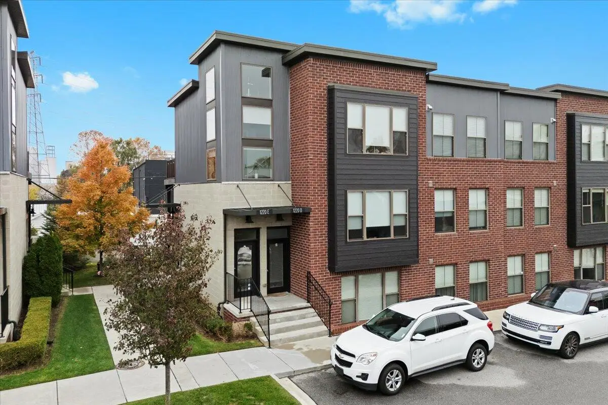 1220 Diamond #E, Royal Oak, MI 48067 - #1