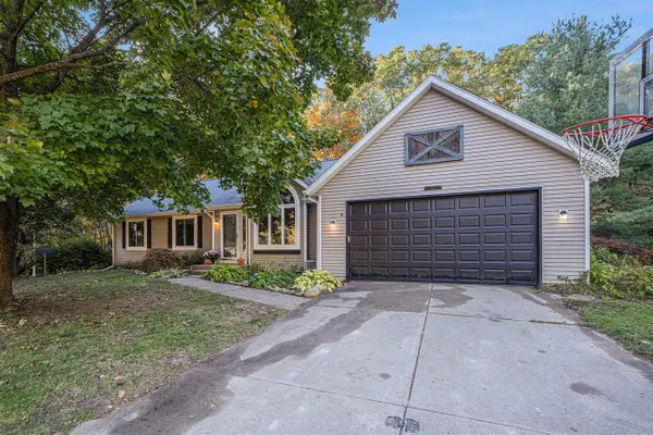 8111 Tanager, Rockford, MI 49341