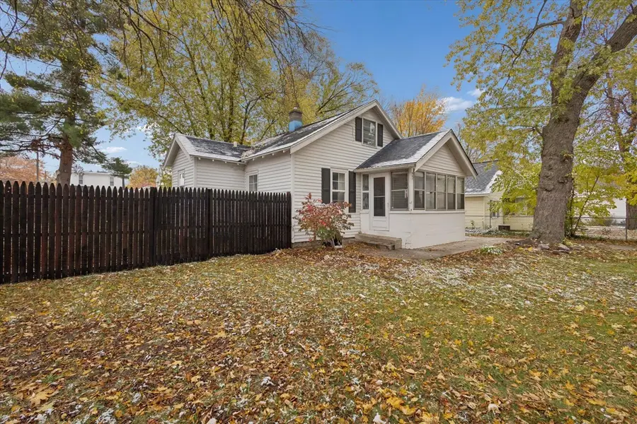 947 Roger, Grand Rapids, MI 49544 - Image #3