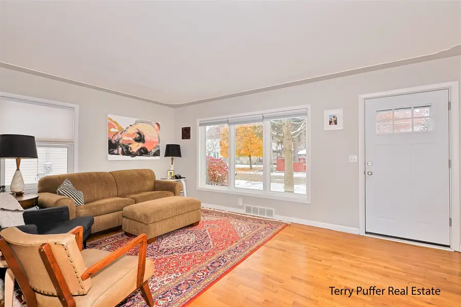 506 Straley, Muskegon, MI 49445 - #2