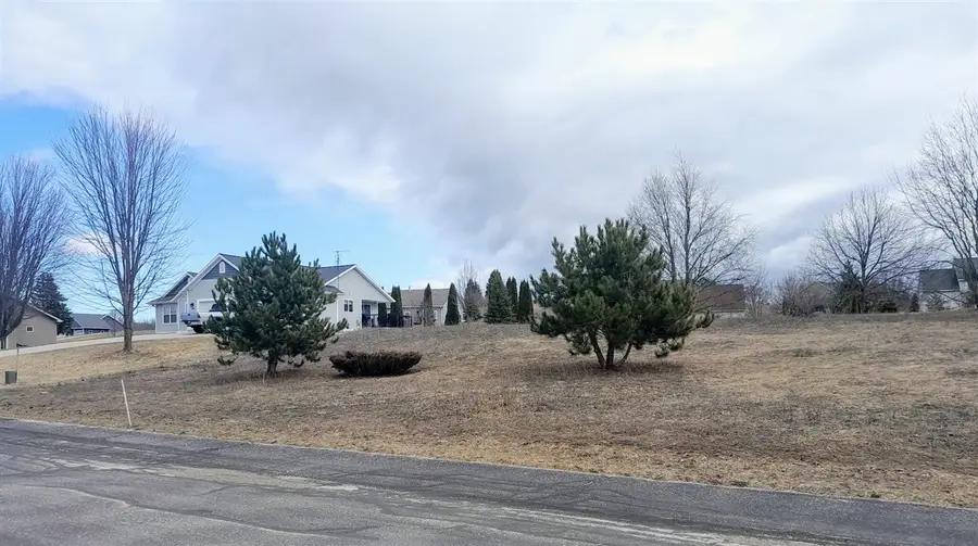 Long Wood, Traverse City, MI 49685 - Image #2