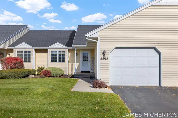 2898 Parkside #40, Jenison, MI 49428