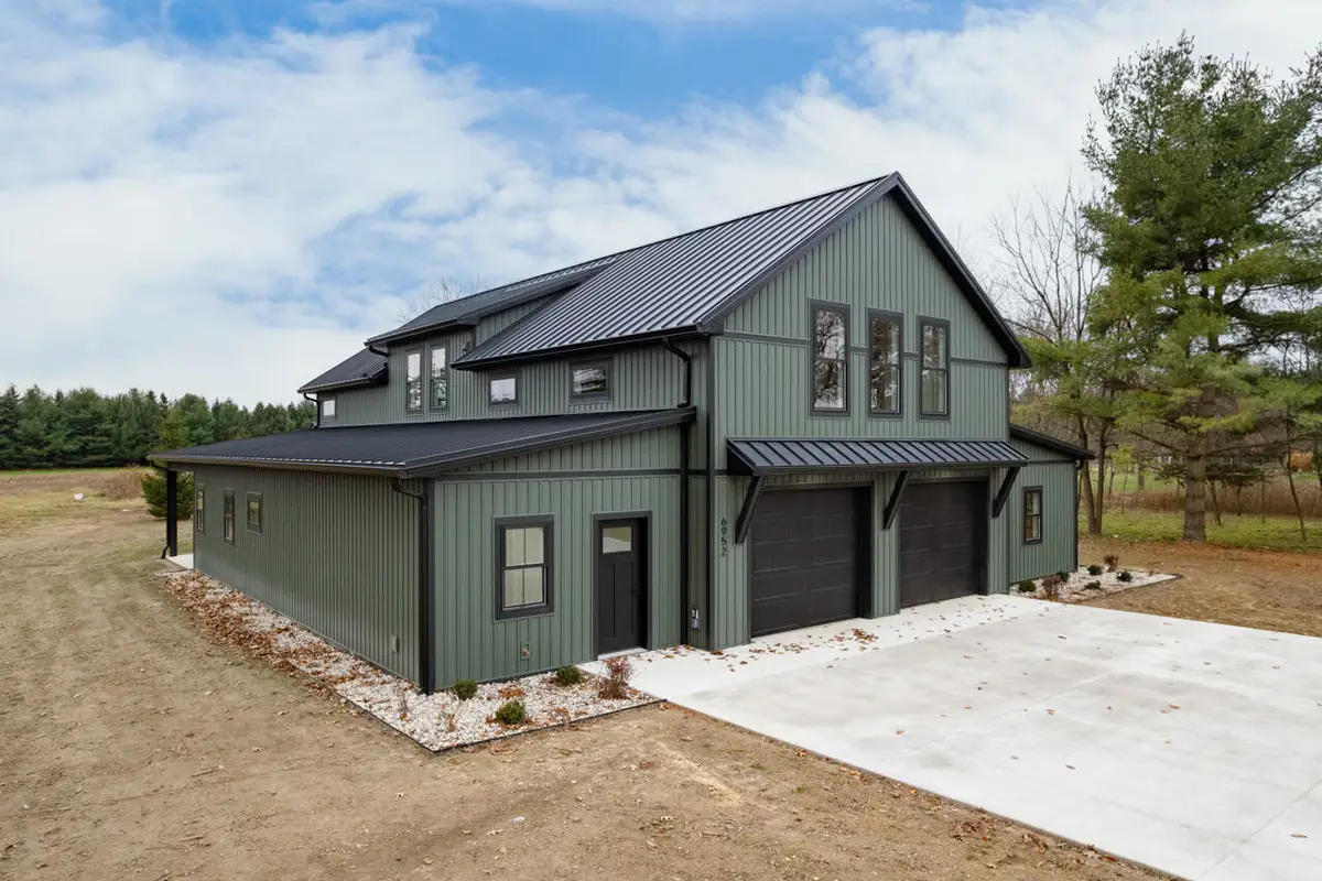 6952 E E, Richland, MI 49083 - #1