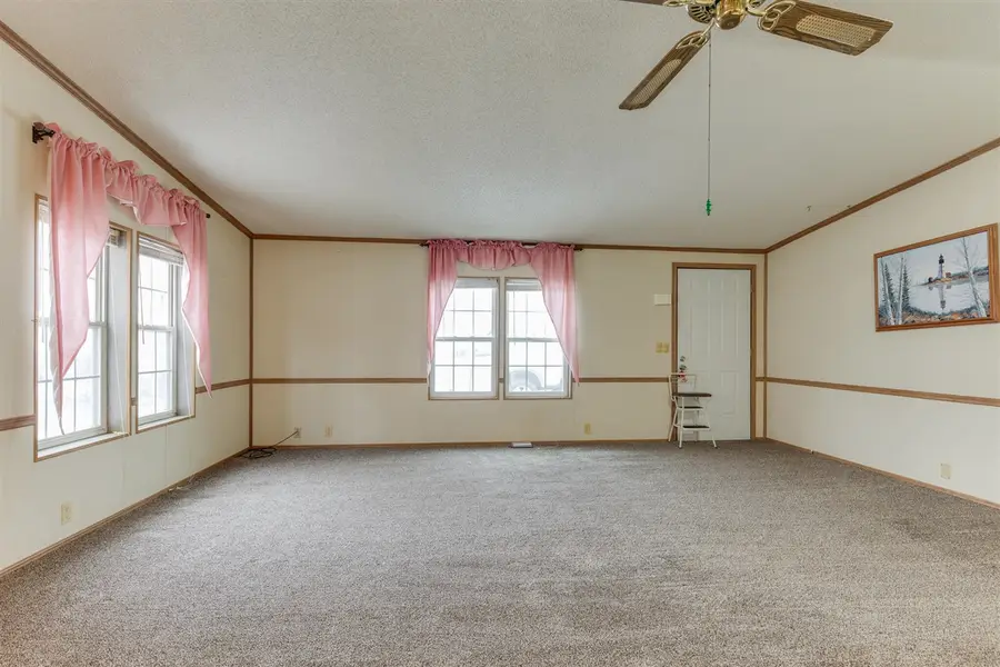 210 Saint Ives, Lansing, MI 48906 - #3