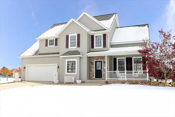 5789 Hayden, Stevensville, MI 49127