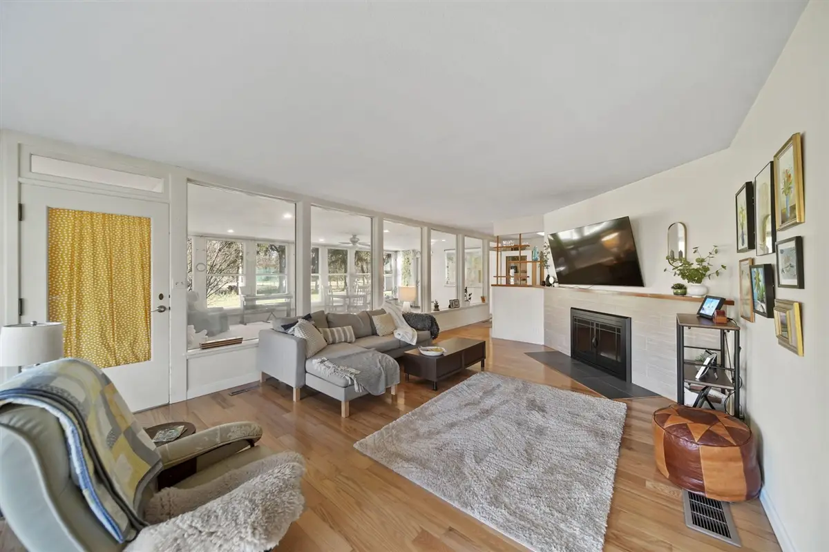 206 Park, Tecumseh, MI 49286 - #1