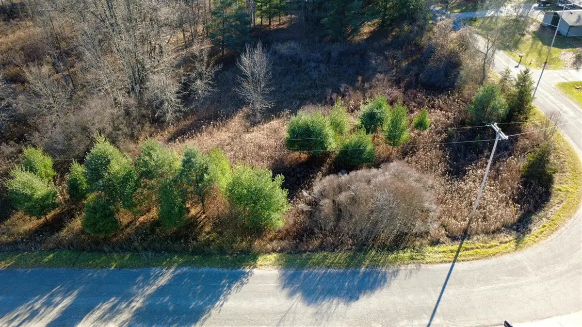 Edgewood, Big Rapids, MI 49307 - Image #1