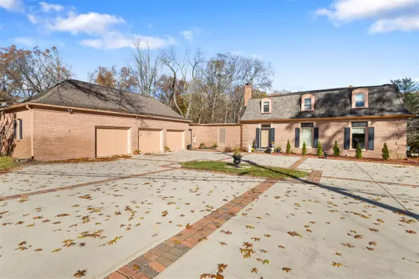 1818 Greenbriar, Portage, MI 49024