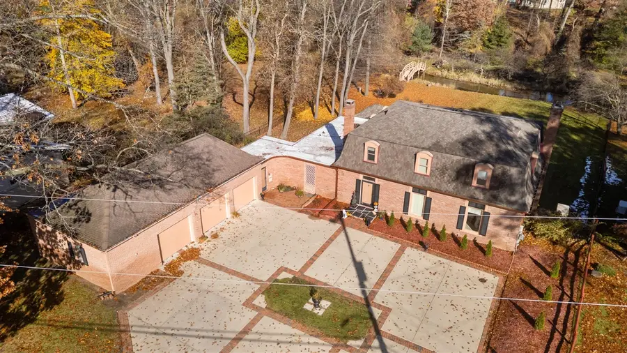 1818 Greenbriar, Portage, MI 49024 - Image #2