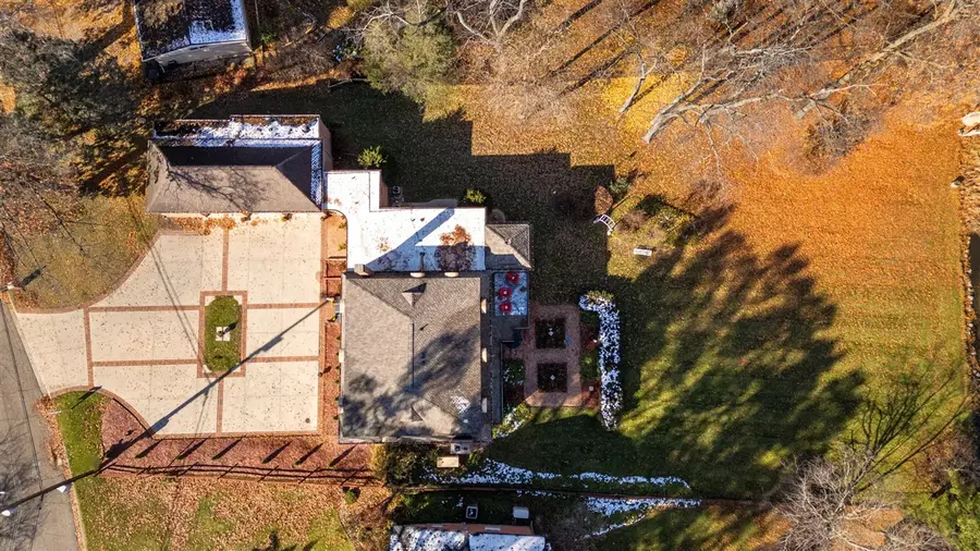 1818 Greenbriar, Portage, MI 49024 - Image #3