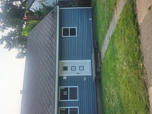 3820 Lowcroft, Lansing, MI 48910