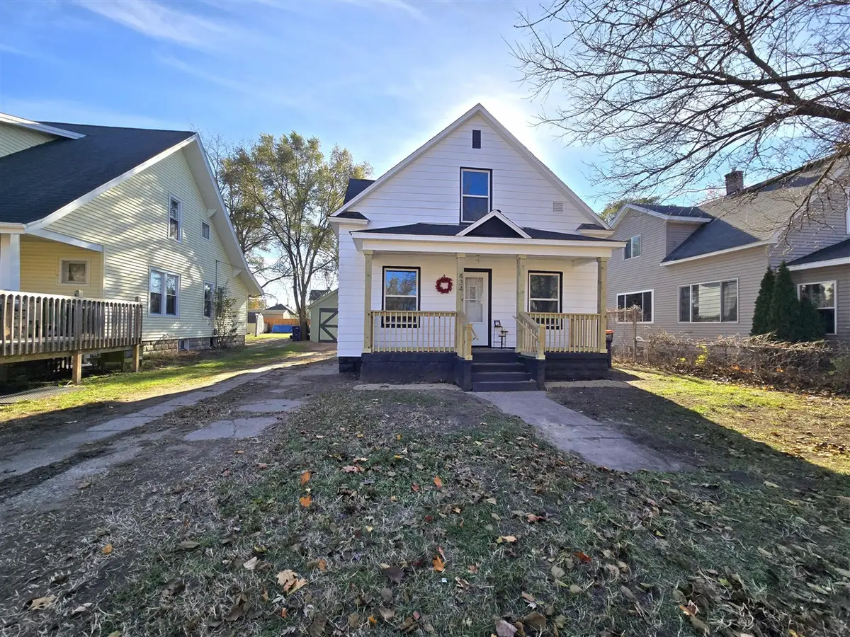 434 W 20th, Holland, MI 49423 - #1