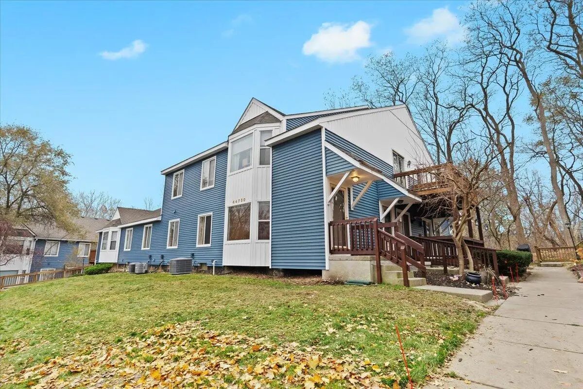 44750 Bayview #37, Novi, MI 48377 - #1