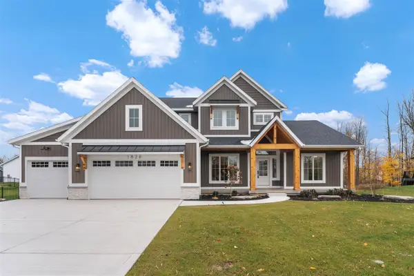 1828 Gloryfield, Byron Center, MI 49315