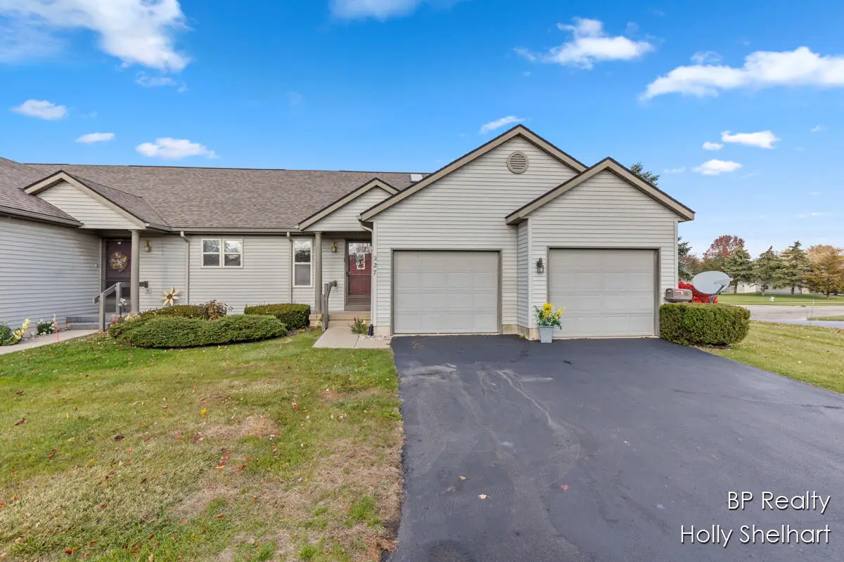 227 Heatherview, Sparta, MI 49345 - #1