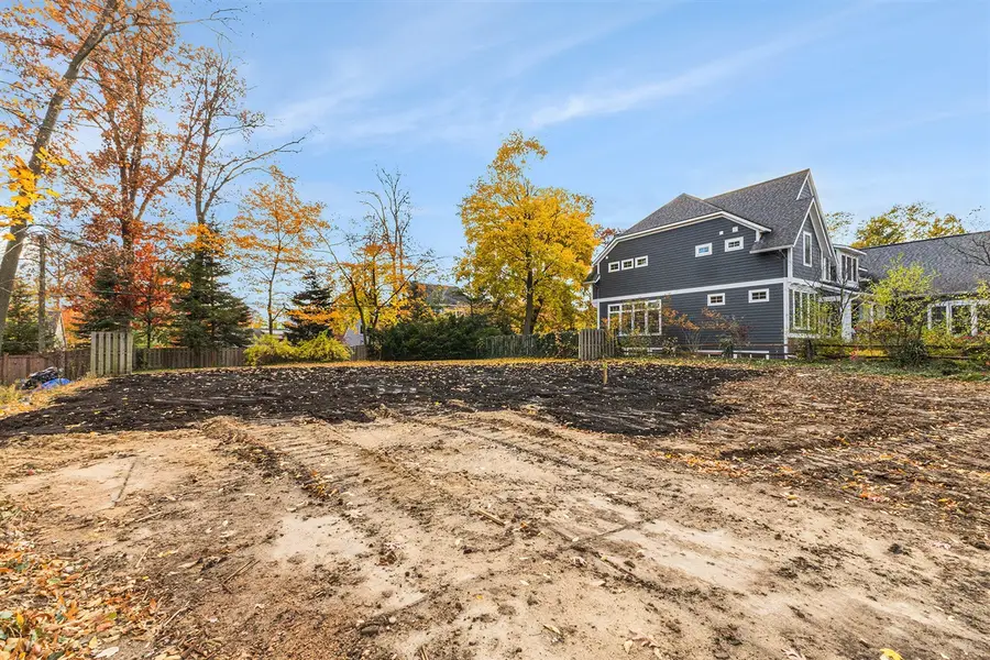 2656 Beechwood, Grand Rapids, MI 49506 - #3