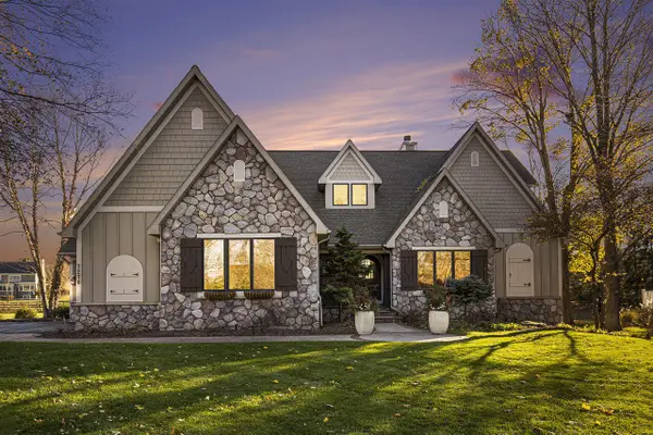 7270 Storey Book, Ada, MI 49301