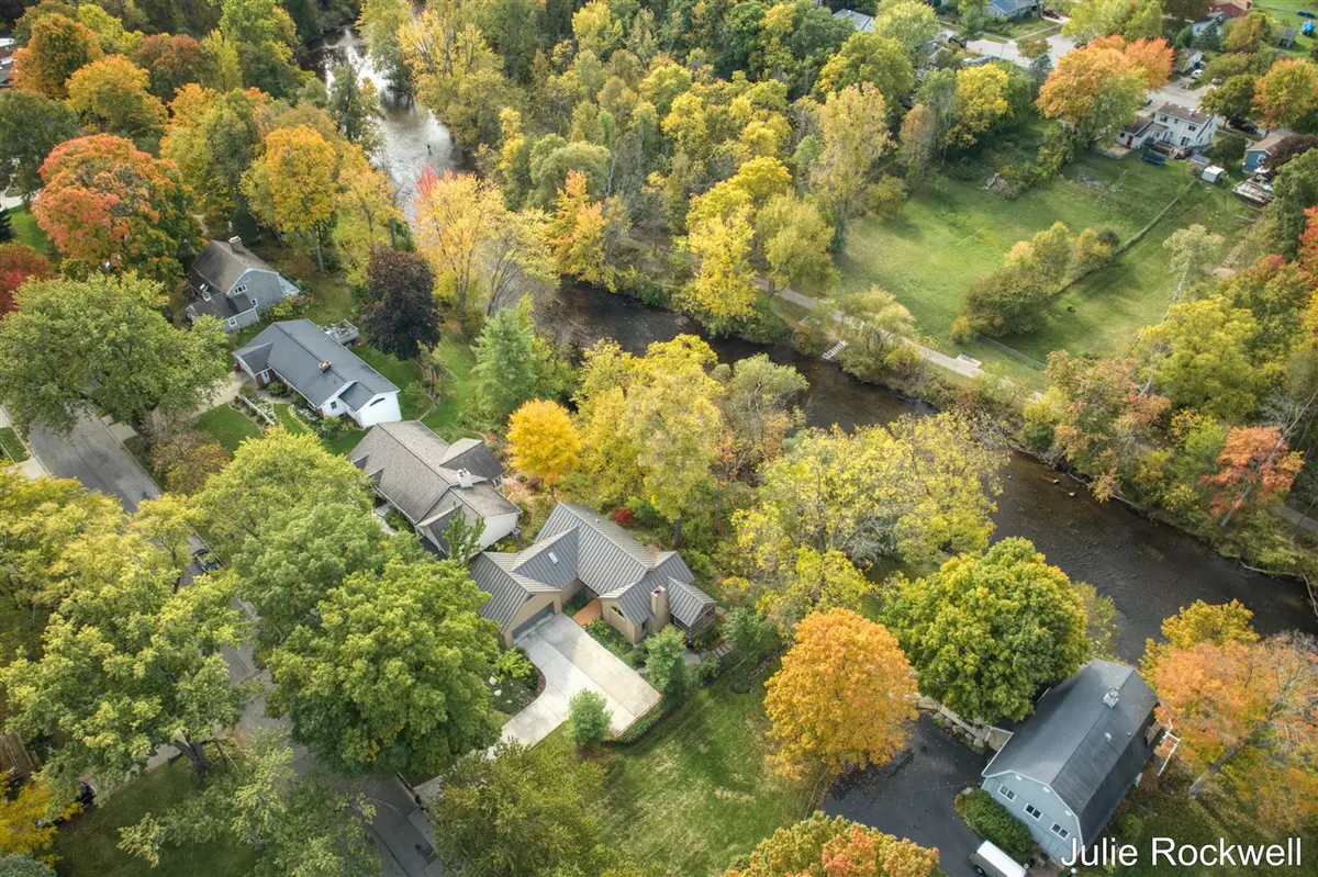 223 S Main, Rockford, MI 49341 - #1