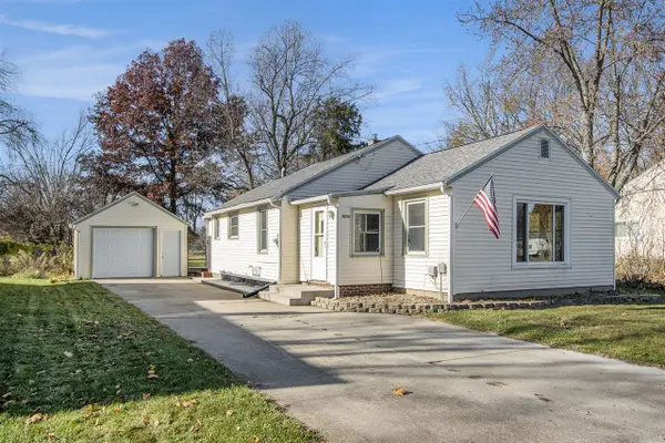 5824 Mount Vernon, Portage, MI 49024