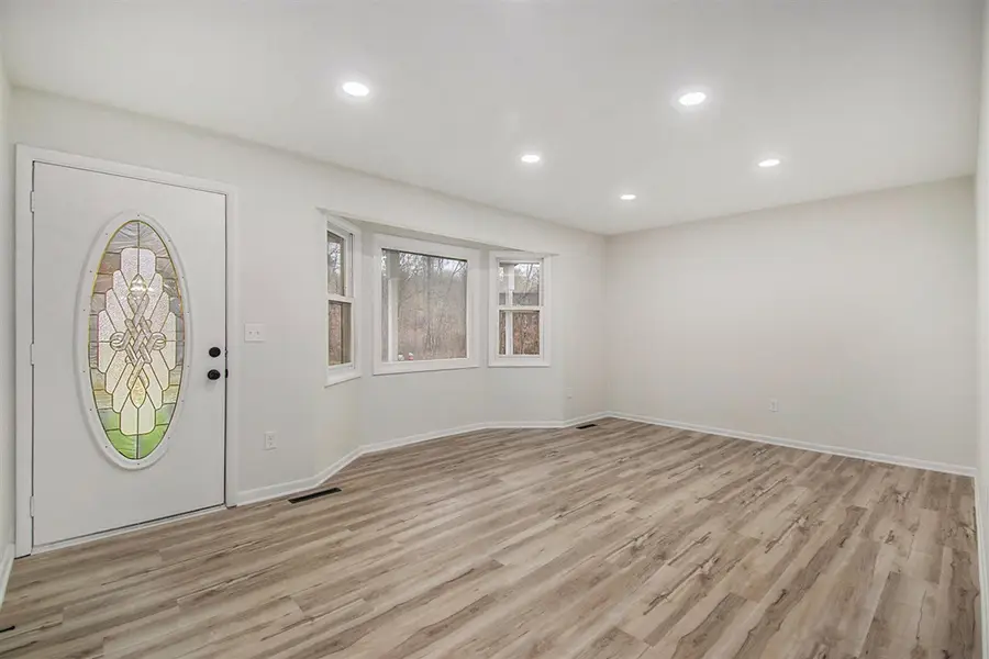 17455 Starbrick, Edwardsburg, MI 49112 - #3