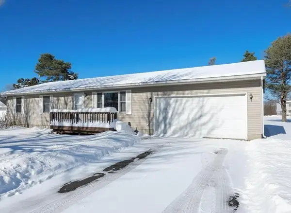 4025 Oakley, Stockbridge, MI 49285