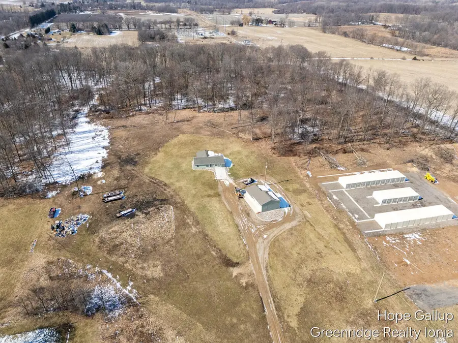 1637 N State, Ionia, MI 48846 - #2