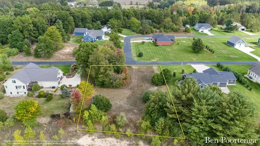 21919 Hilltop Circle, Stanwood, MI 49346 - #2