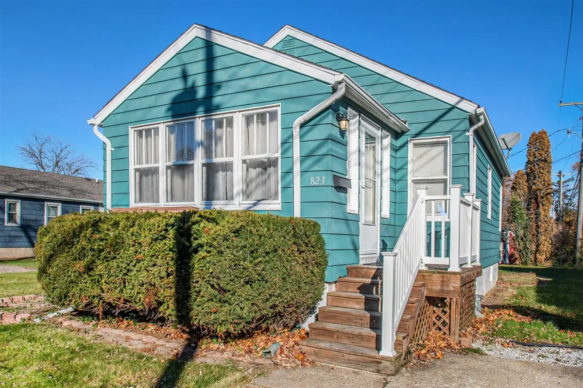 823 Van Brunt, Saint Joseph, MI 49085 - #1