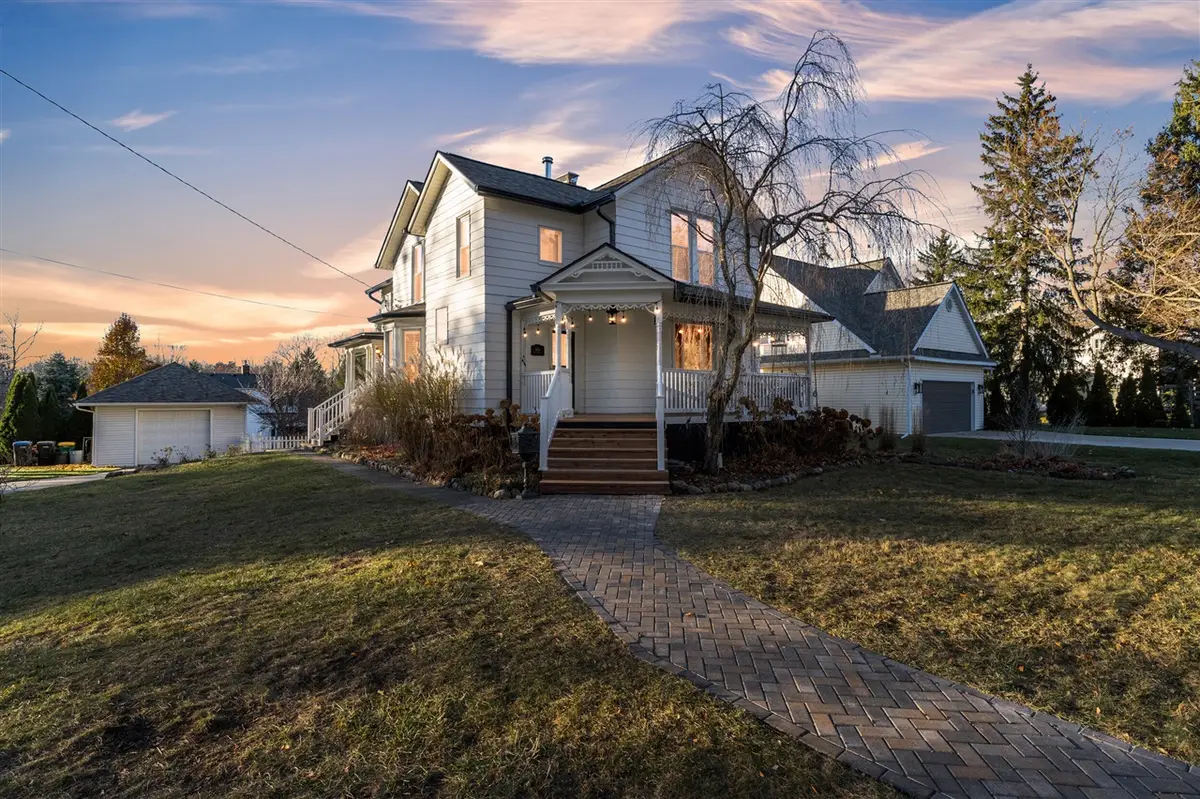 604 N State, Howell, MI 48843 - #1