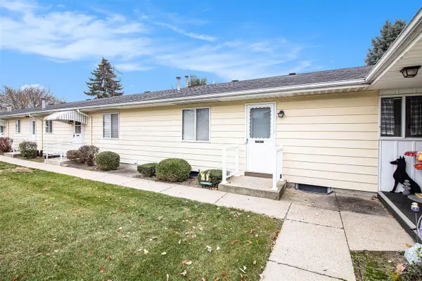 5953 Leisure South, Kentwood, MI 49548