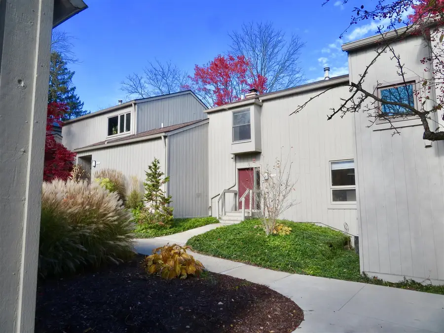 2134 Overlook, Ann Arbor, MI 48103 - #2