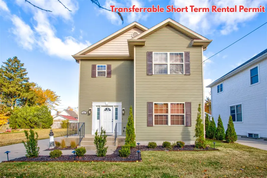317 Monroe, South Haven, MI 49090 - #2