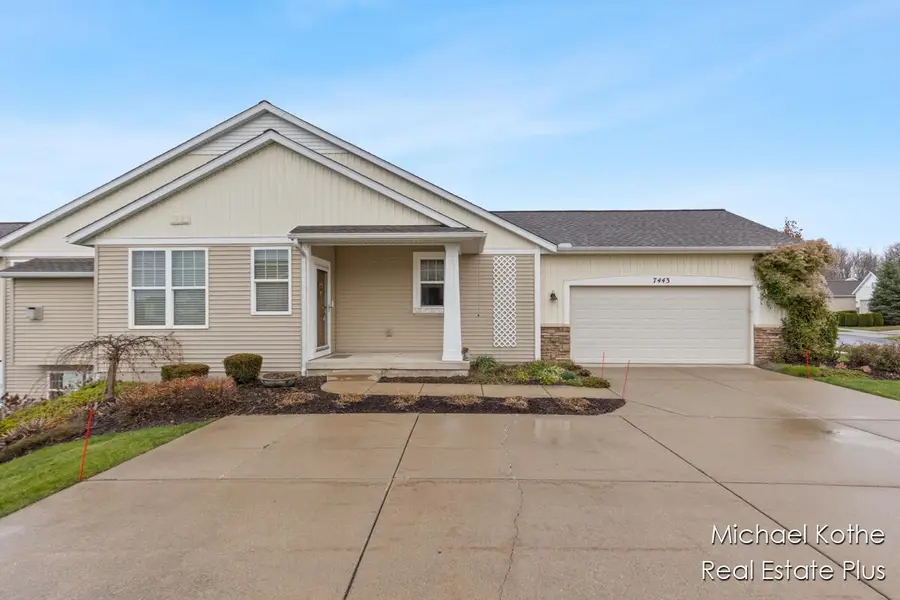 7443 Watermark #32, Allendale, MI 49401 - Image #2