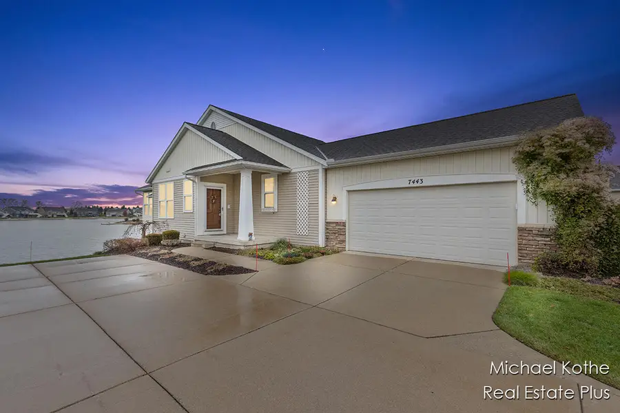 7443 Watermark #32, Allendale, MI 49401 - Image #3