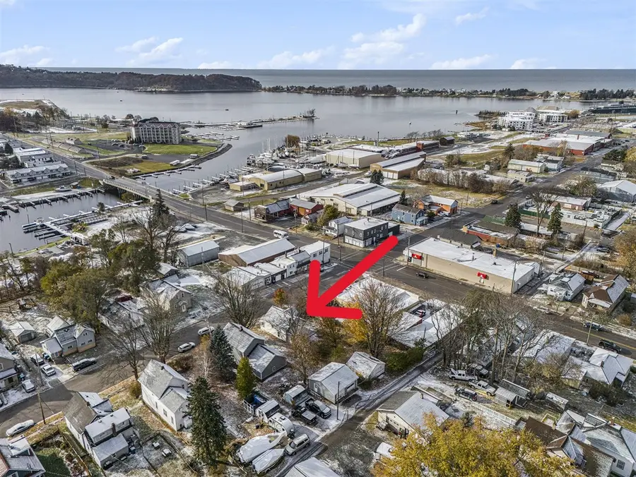 603 E Dowland, Ludington, MI 49431 - #2