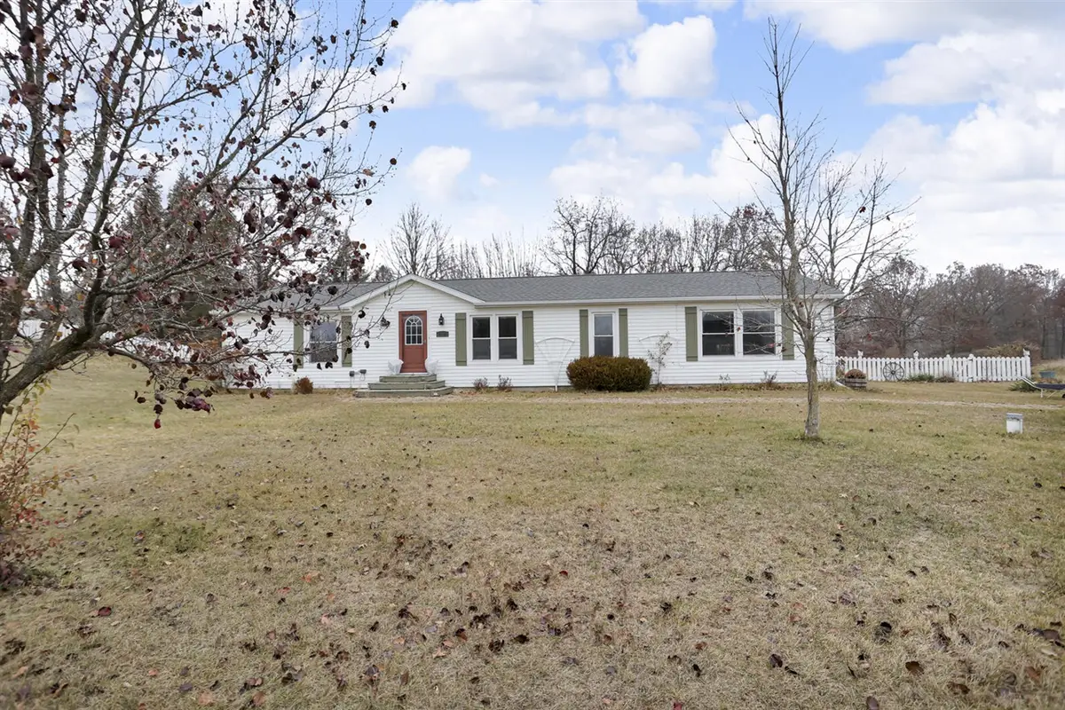 5158 Page, Jackson, MI 49201 - #1